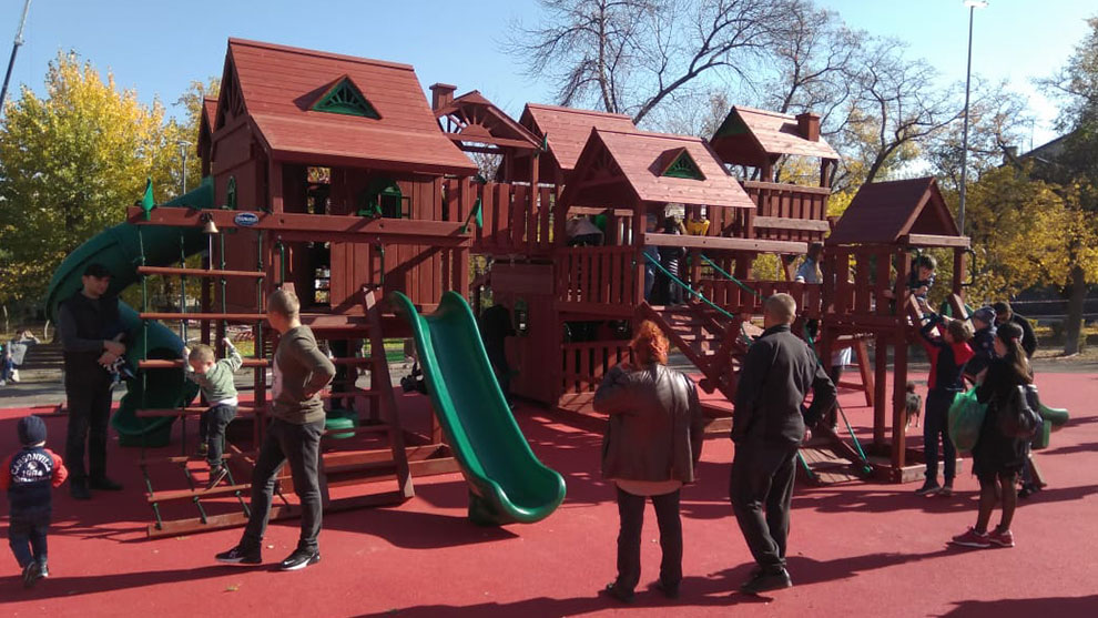 Детская игровая площадка Метрополис Delux